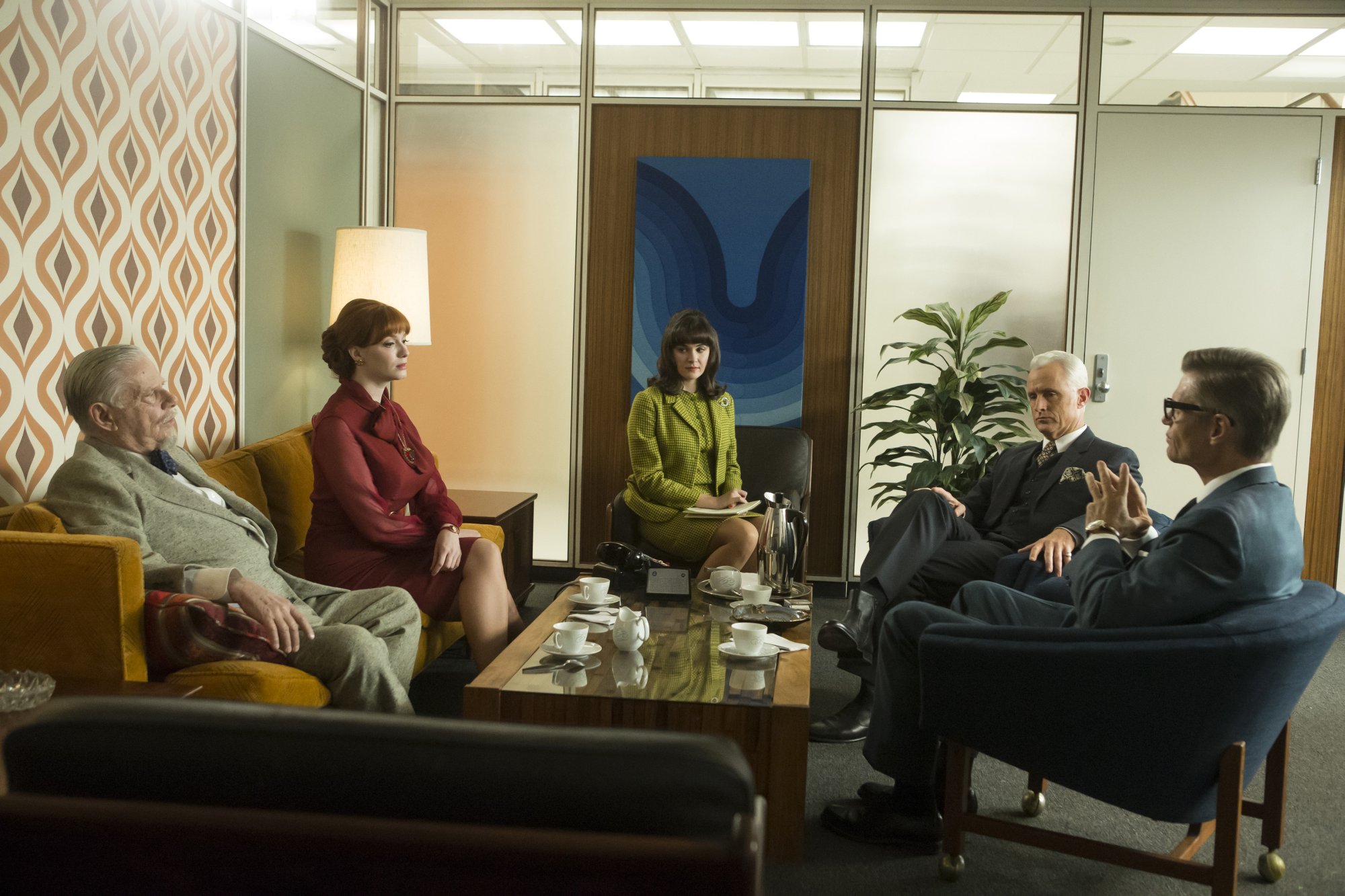 Mad Men 07x02 - A Day's Work 01
